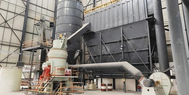 Mineral powder processing for oil and gas drilling fluids