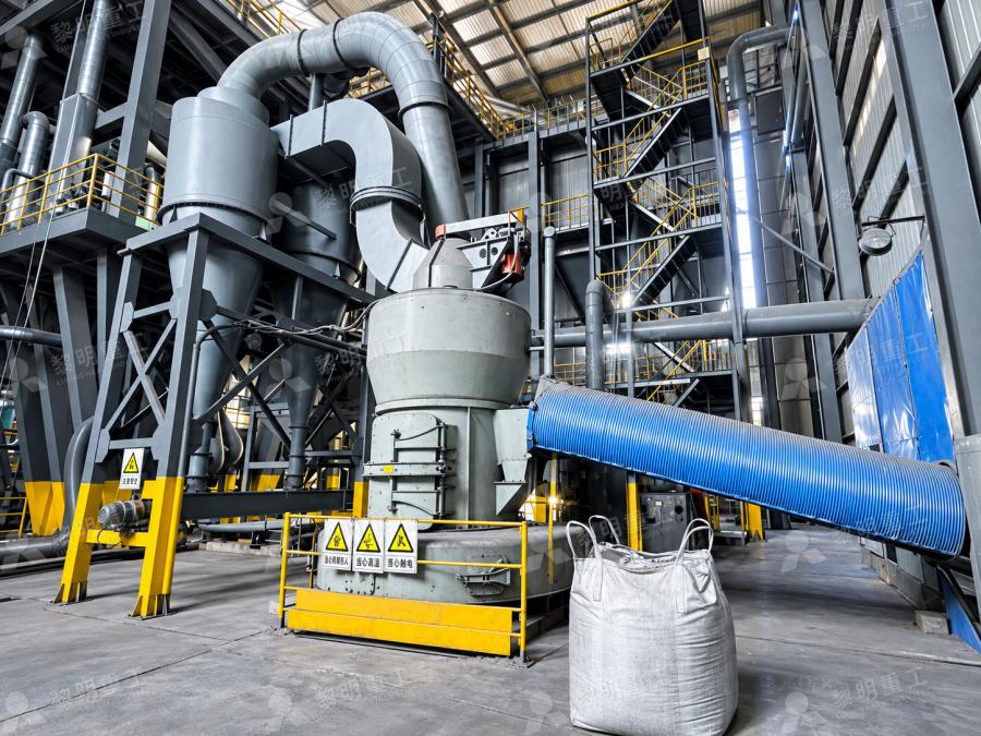 Enclosed industrial powder handling equipment