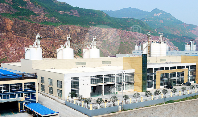 Large-scale calcium carbonate powder processing production line